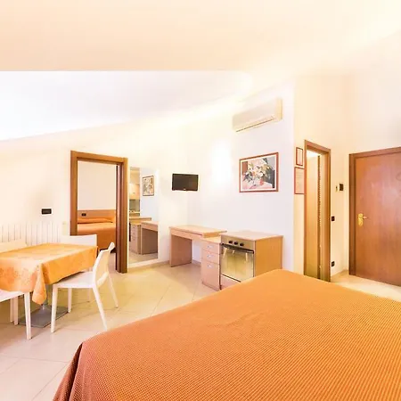 Hotell & Sasso